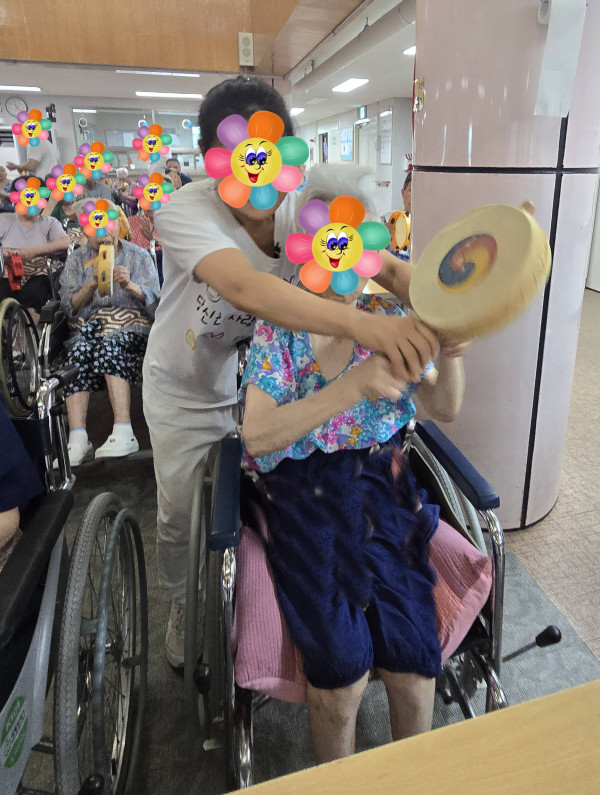 ae74ef7399c426cccc4c22feaf085765_1786510332_3384.jpg
